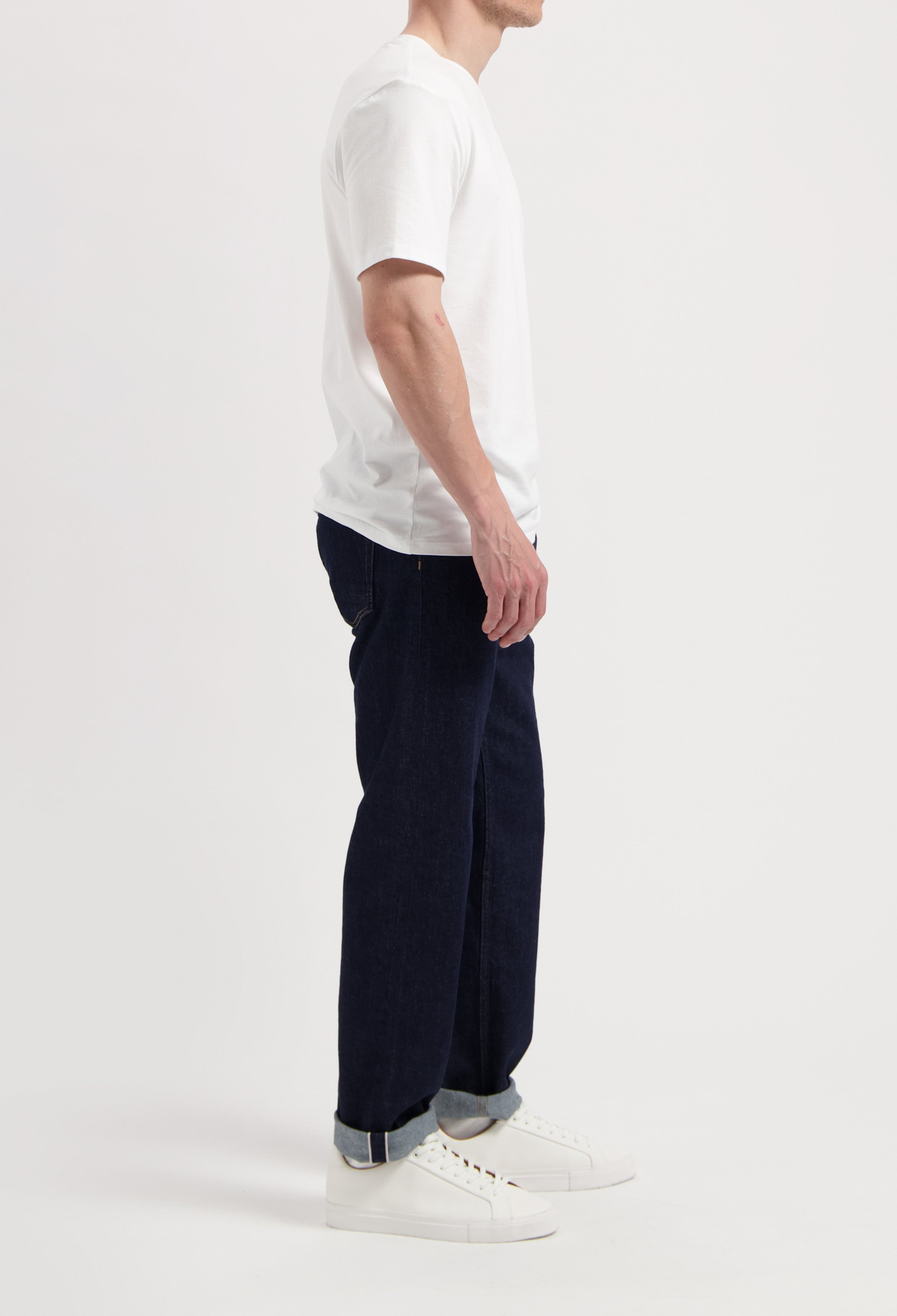 Sustainable MUD Jeans and denim jacket set, crafted from organic cotton, showcasing a classic blue wash and ethical design.